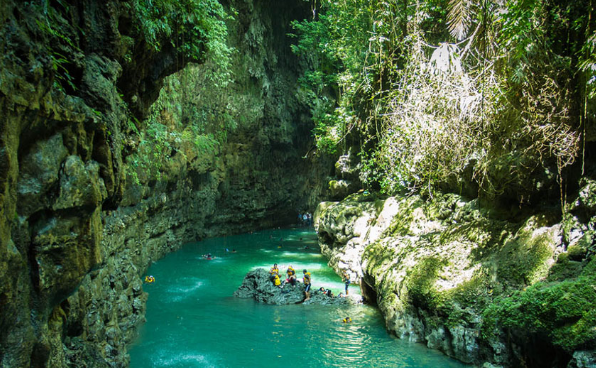 Keindahan Green Canyon